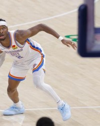 阿隆-维金斯：亚历山大是顶级终结者 他总能让我们处于赢球位置