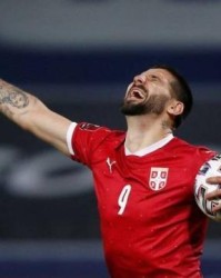 九游娱乐体育-“米特罗维奇”奇迹：让裁判失误，让C罗愤怒！