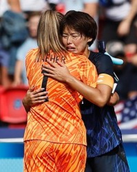 九游娱乐体育-八强止步粉碎夺牌梦，日本男女足的丰满与骨感