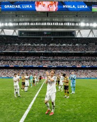 九游娱乐体育-莫德里奇：希望帮助球队拿下世俱杯，再用一个奖杯结束皇马生涯